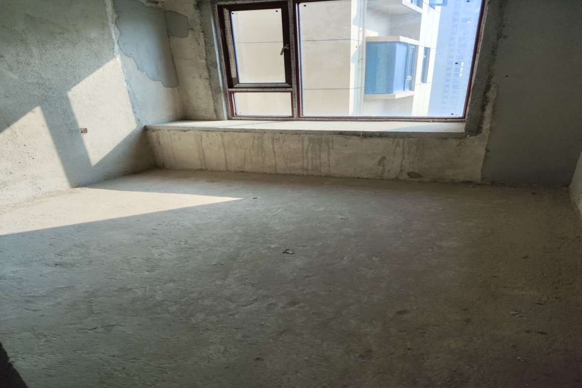 石化大院 4室2厅2卫 88.8万 石化大院 4室2厅2卫 88.8万客厅