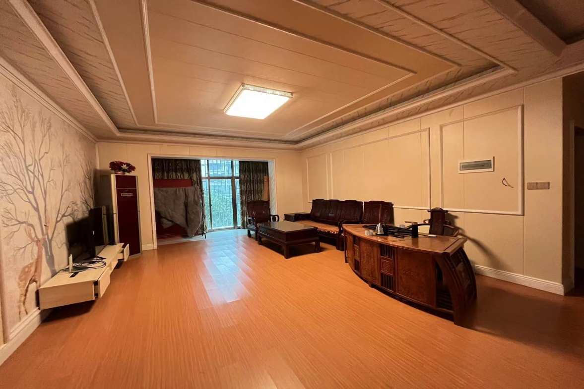 蒸水花苑  3室2厅1卫   1800.00元/月室内图