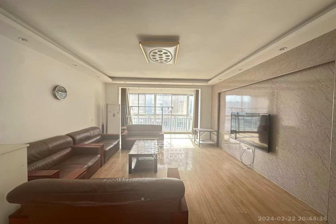 德泽苑  3室2厅2卫    2400.0元/月室内图