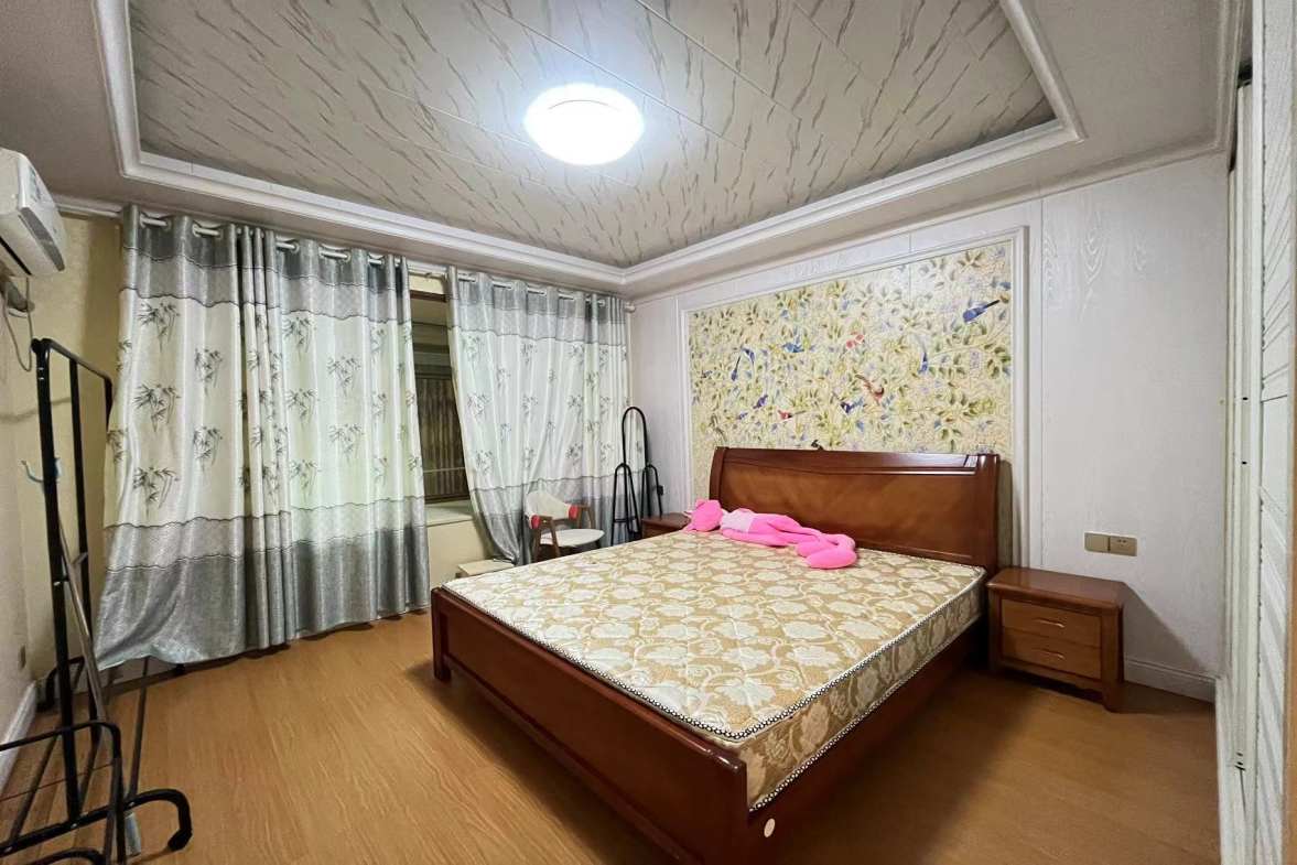 蒸水花苑  3室2厅1卫   1800.00元/月室内图