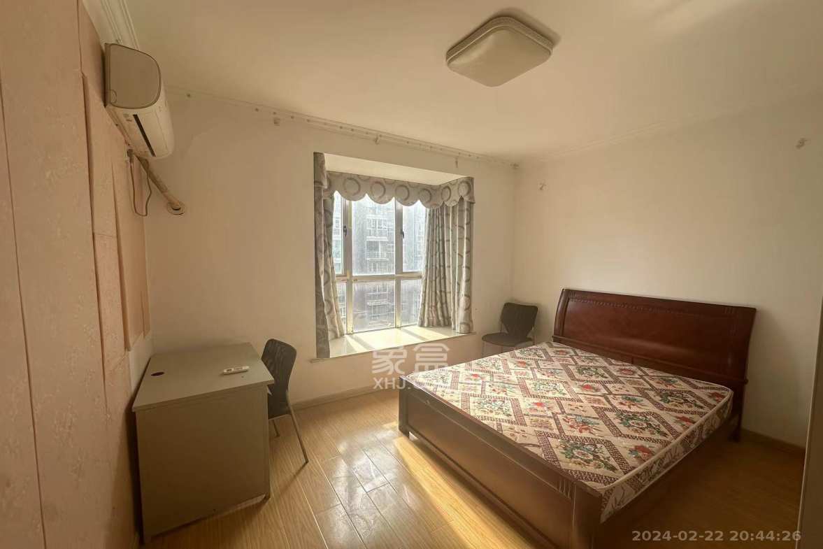 德泽苑  3室2厅2卫    2400.0元/月室内图