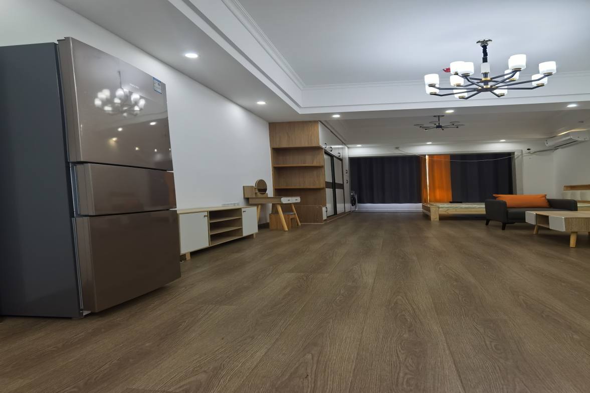 华南城市广场  0室0厅0卫    1600.0元/月室内图