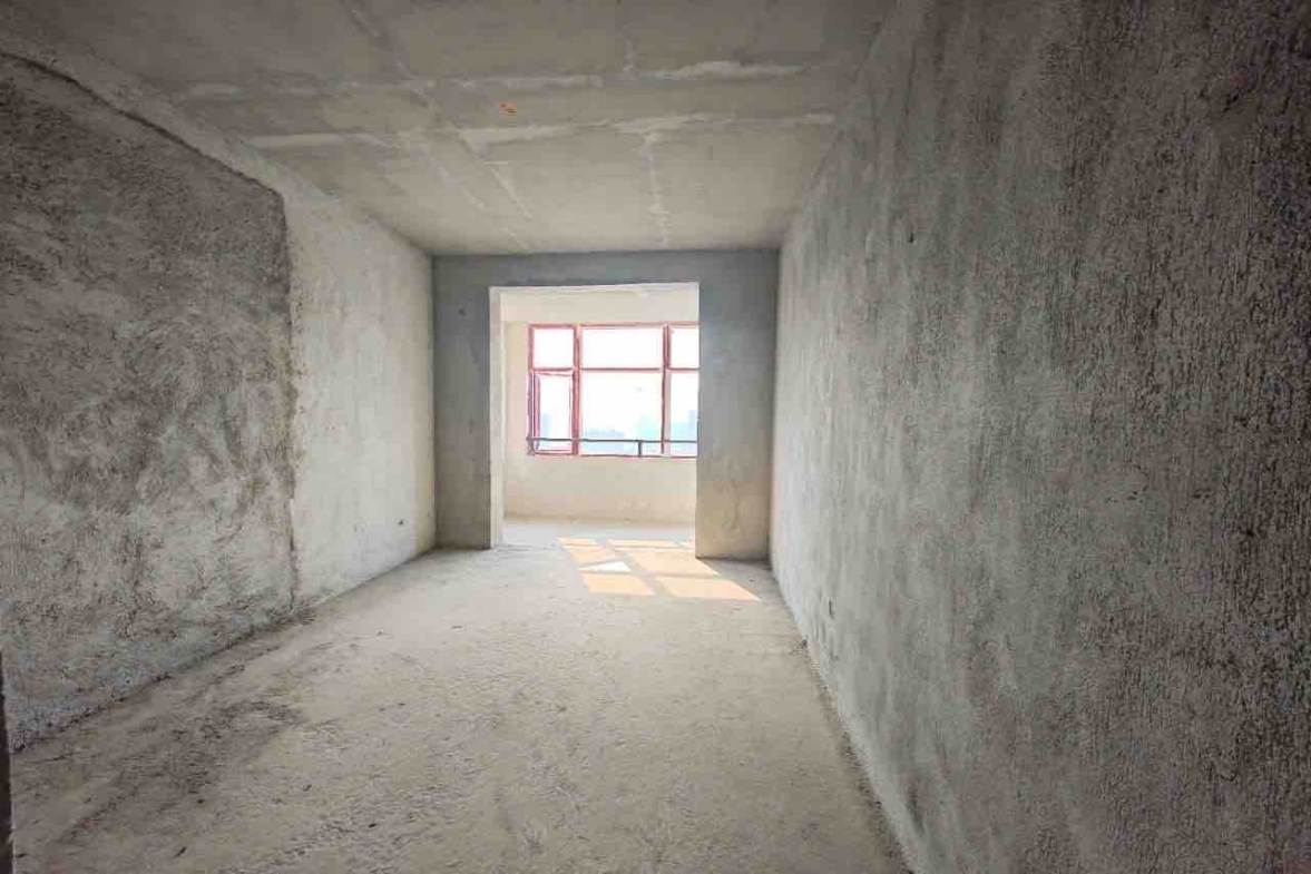 三星华厦 3室2厅2卫 90.00万 三星华厦 3室2厅2卫 90.00万客厅