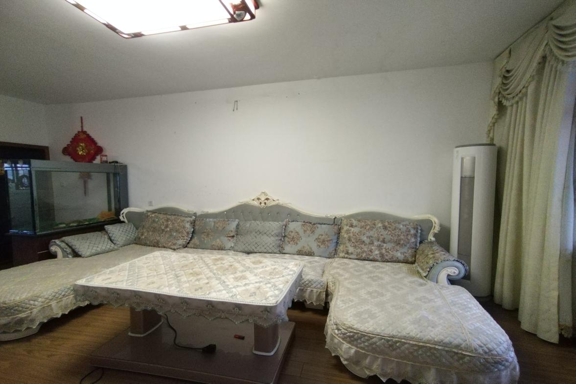 汇金名苑 3室2厅1卫 1100.0元/月 汇金名苑 3室2厅1卫 1100.0元/月室内图