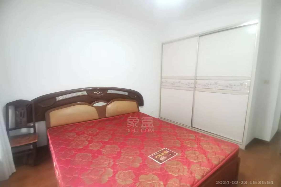 湘湾B区  3室2厅1卫    1400.0元/月室内图