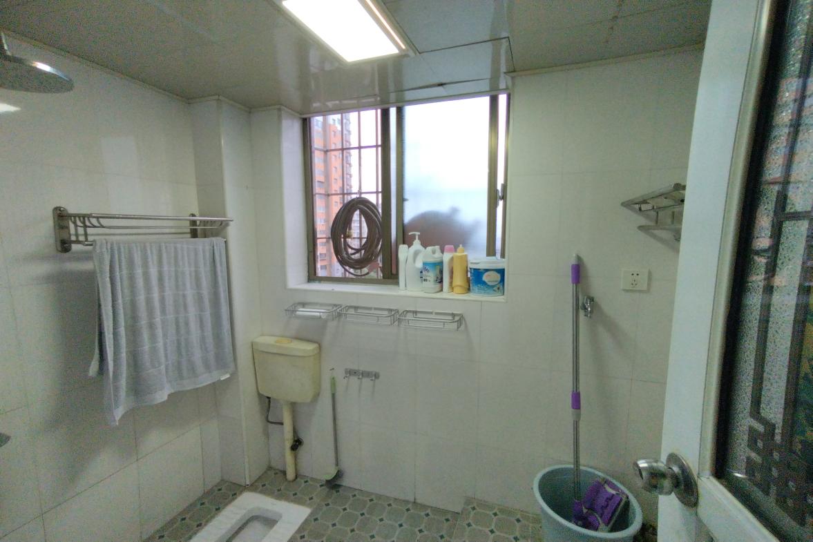 汇金名苑 3室2厅1卫 1100.0元/月 汇金名苑 3室2厅1卫 1100.0元/月室内图