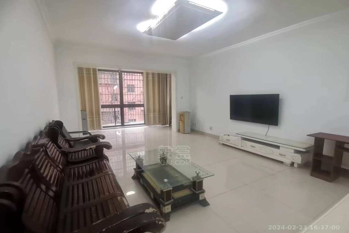 湘湾B区  3室2厅1卫    1400.0元/月室内图