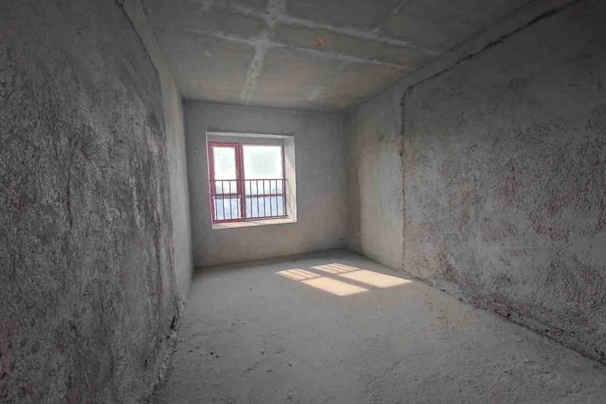 三星华厦 3室1厅2卫 79.8万 三星华厦 3室1厅2卫 79.8万客厅