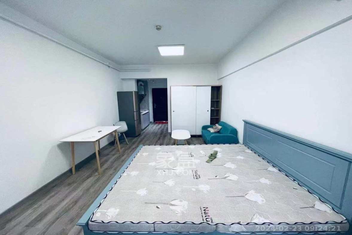 乾城（兴旺乾城）  1室1厅1卫    1400.0元/月室内图1