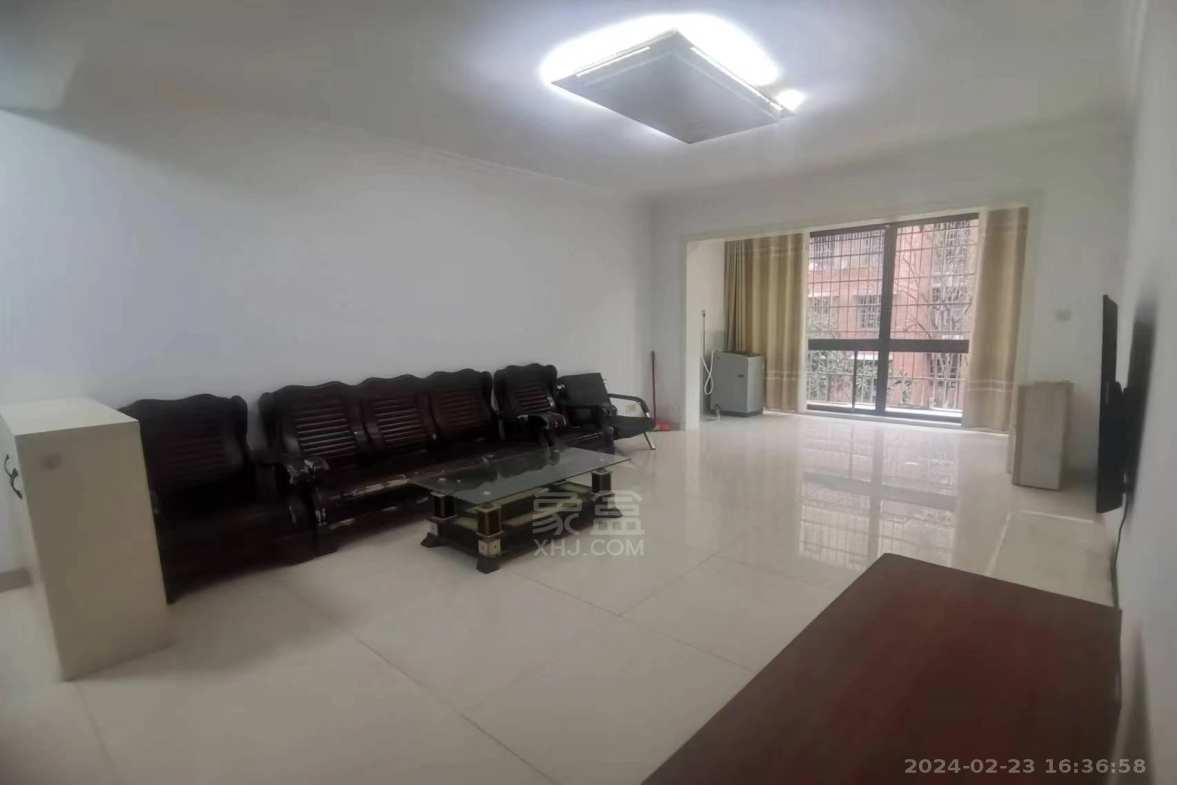 湘湾B区  3室2厅1卫    1400.0元/月室内图