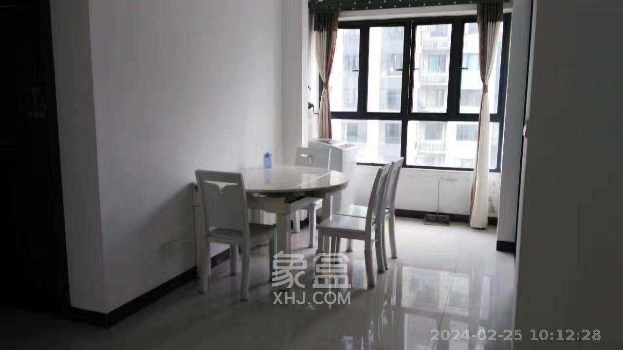 中国铁建梅溪青秀一期  3室2厅1卫   2700.00元/月室内图