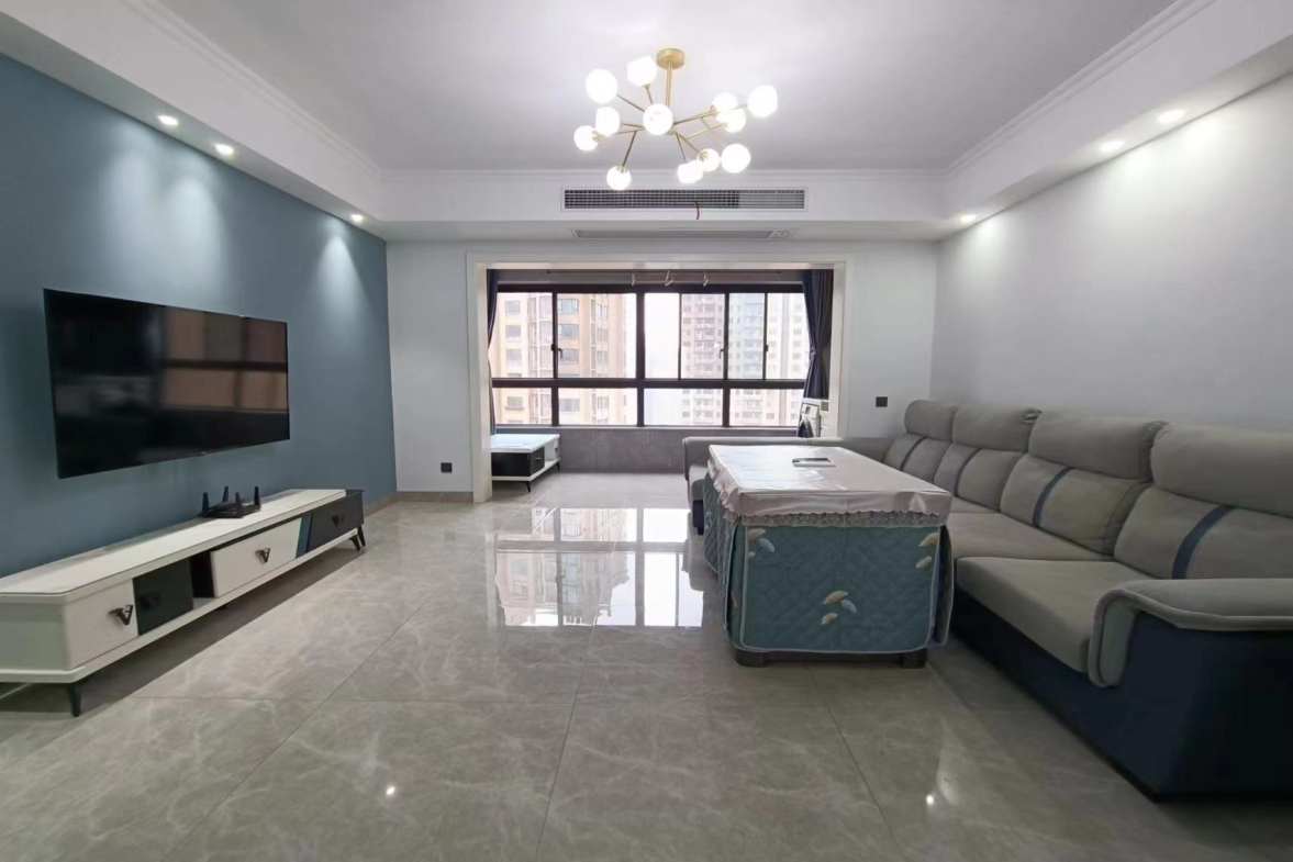 天伦国际  3室2厅2卫    3100.0元/月室内图1