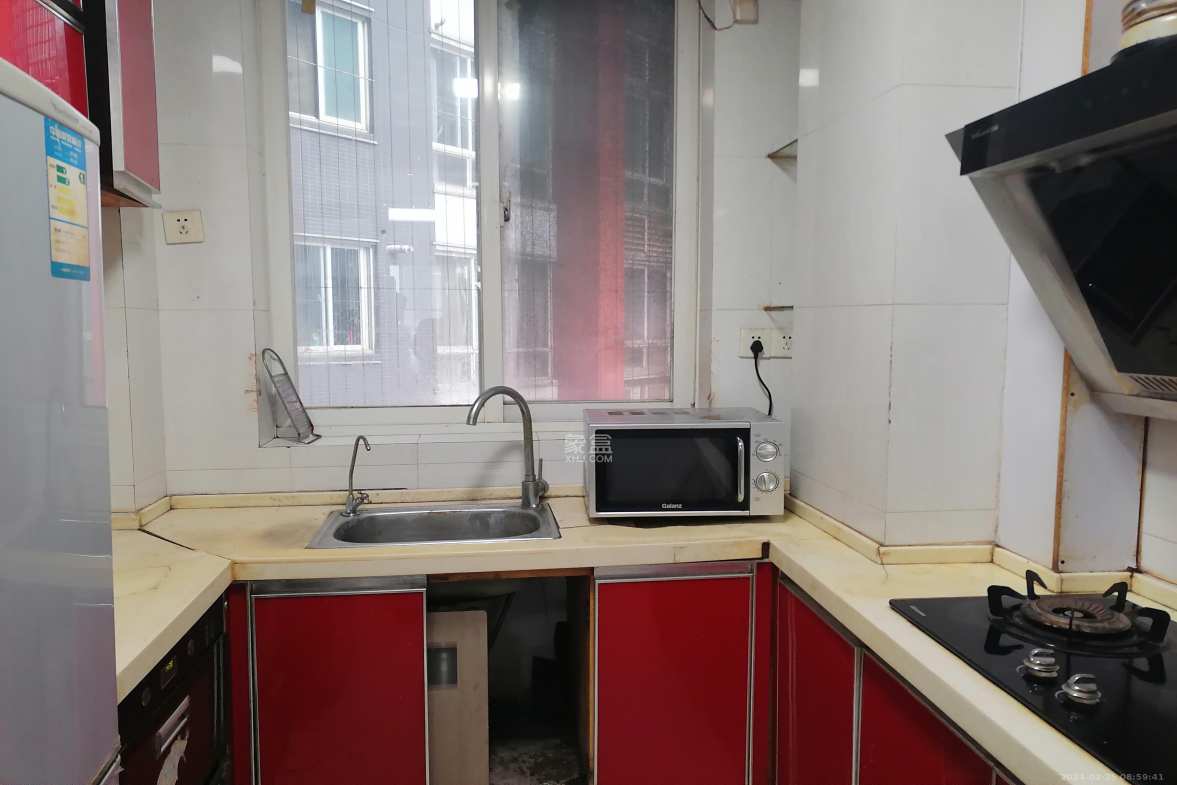 东门壹号家园 2室2厅1卫 2300.0元/月 东门壹号家园 2室2厅1卫 2300.0元/月室内图