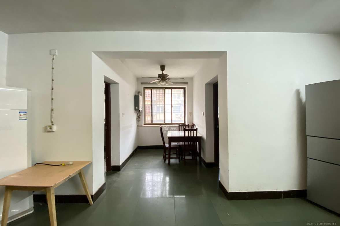 胜利社区(园林局宿舍) 0室0厅0卫 1400.0元/月 胜利社区(园林局宿舍) 0室0厅0卫 1400.0元/月室内图