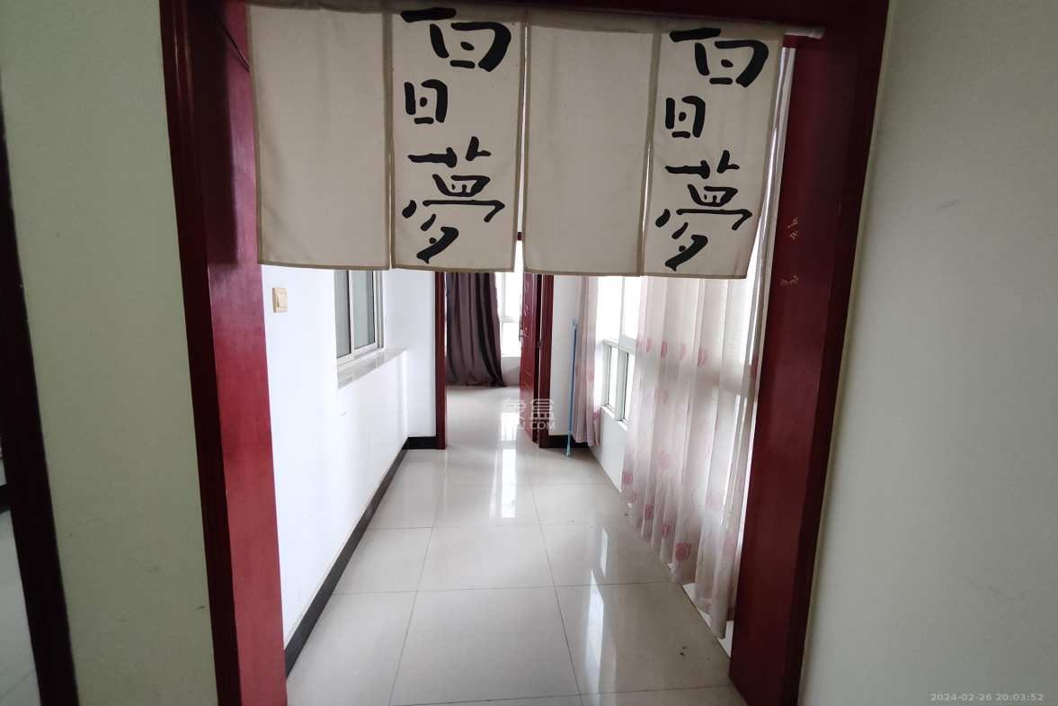 月湖兰庭  2室2厅1卫   2000.00元/月室内图