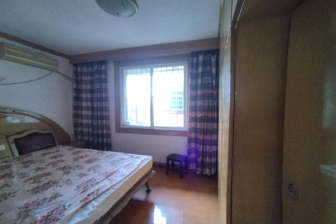 仙人阁 3室2厅1卫 1100.0元/月 仙人阁 3室2厅1卫 1100.0元/月室内图