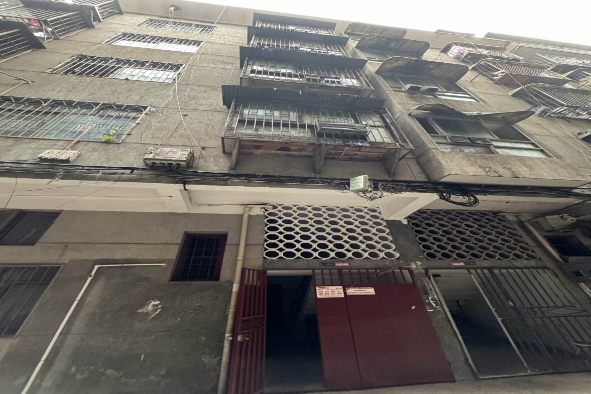 王家小区 0室0厅0卫 700.0元/月 王家小区 0室0厅0卫 700.0元/月室内图