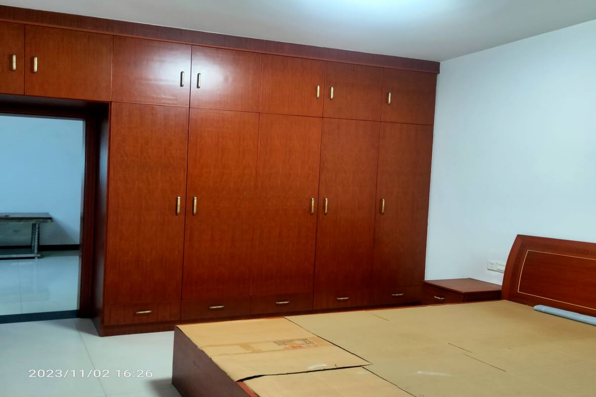 仙人阁  0室0厅0卫    1000.0元/月室内图