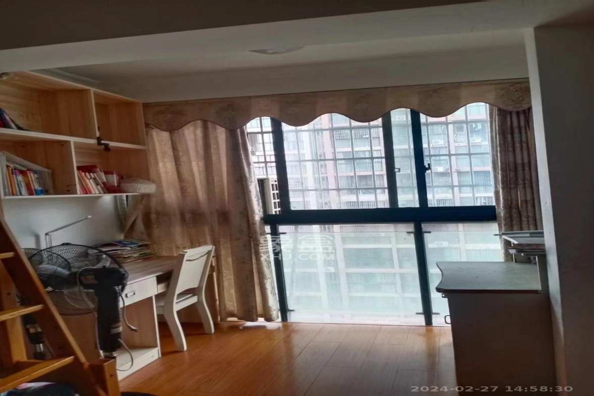 尊邸华庭 3室2厅1卫 2500.0元/月 尊邸华庭 3室2厅1卫 2500.0元/月室内图