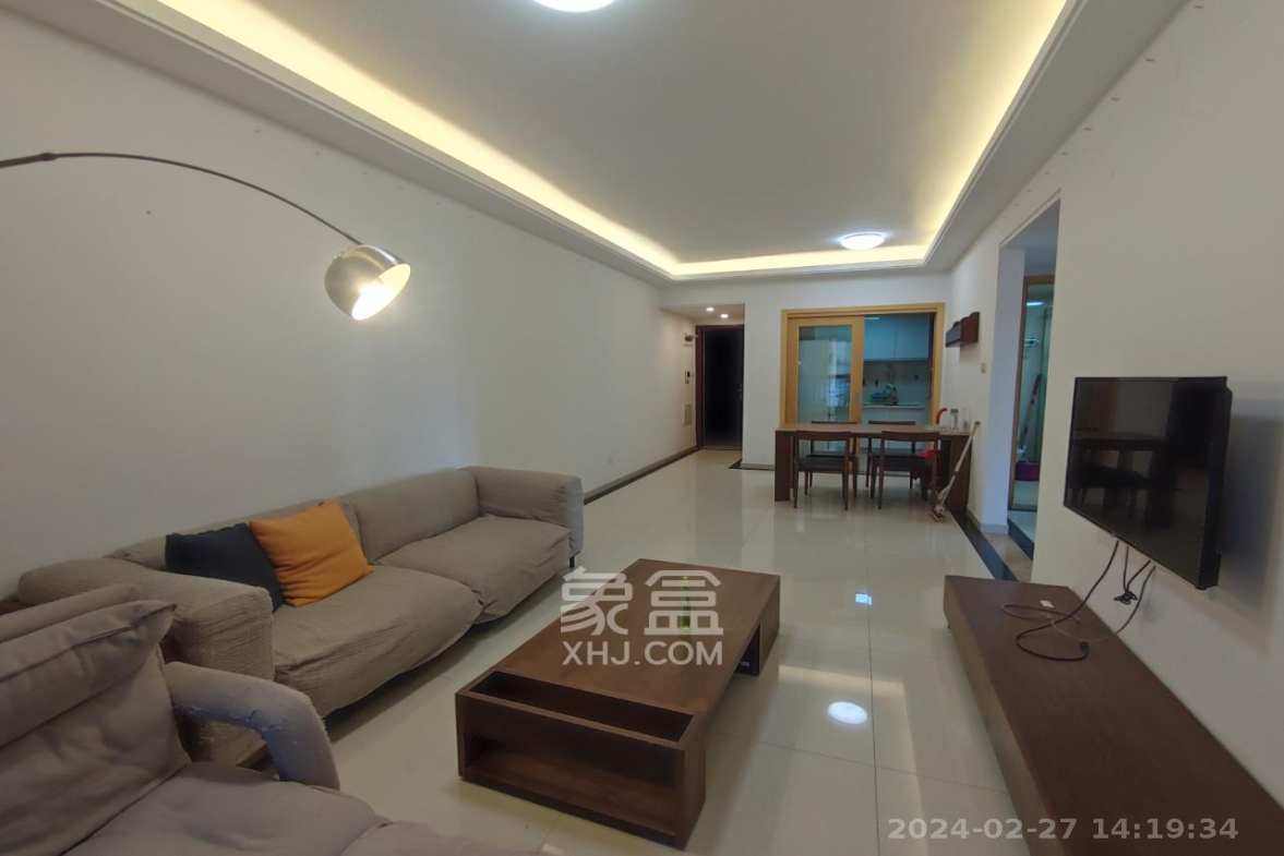 珠江郦城薰衣道 3室2厅1卫 2600.0元/月 珠江郦城薰衣道 3室2厅1卫 2600.0元/月室内图