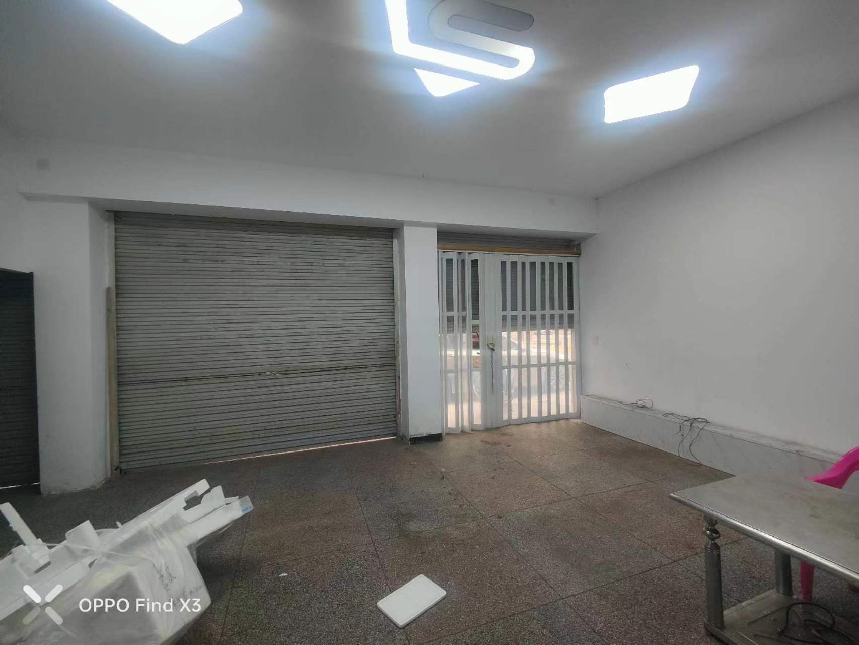 罗家小区西区   100.0㎡      1500.0元/月室内图