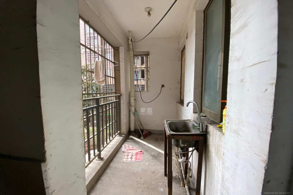 家和院 3室2厅1卫 1400.0元/月 家和院 3室2厅1卫 1400.0元/月室内图