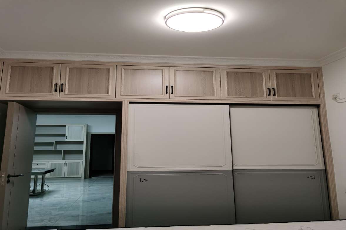 百弘学府城  2室1厅1卫    29.8万 百弘学府城  2室1厅1卫    29.8万客厅