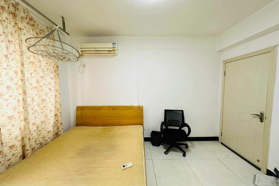 雨花公馆(紫苔名苑) 1室1厅1卫 1100.0元/月 雨花公馆(紫苔名苑) 1室1厅1卫 1100.0元/月室内图