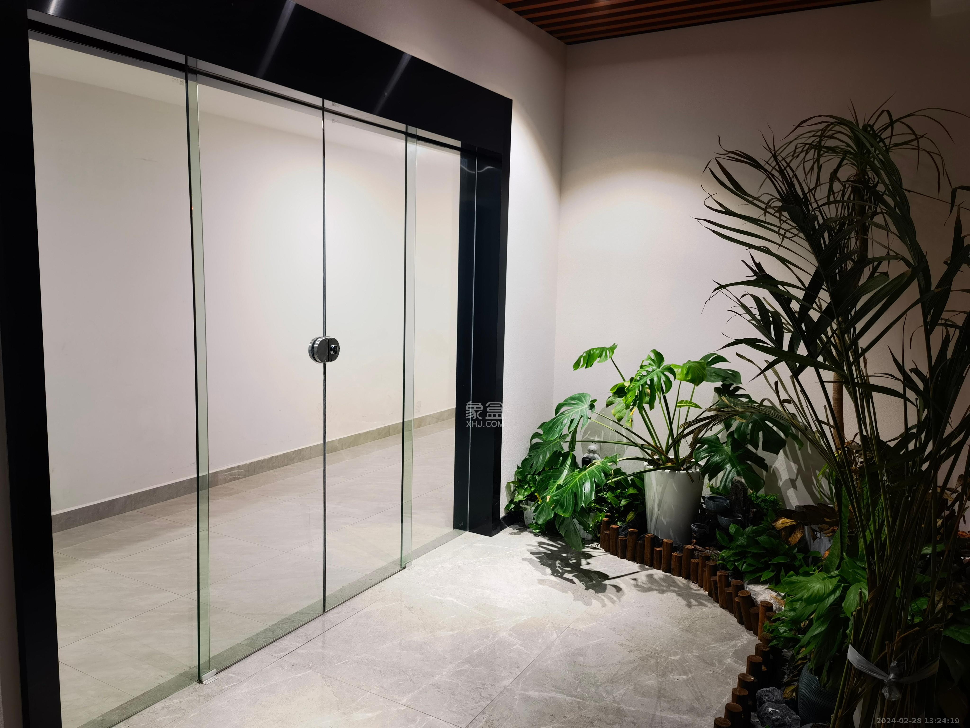 中建嘉和城   180.0㎡      7800.0元/月室内图