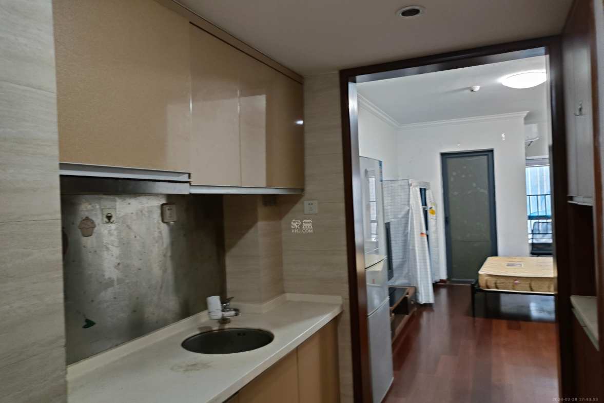 香樟兰亭（朗峰苑）  1室1厅1卫   1400.00元/月室内图