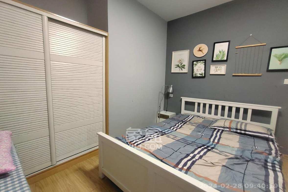 达美D6区  2室1厅1卫    2300.0元/月室内图