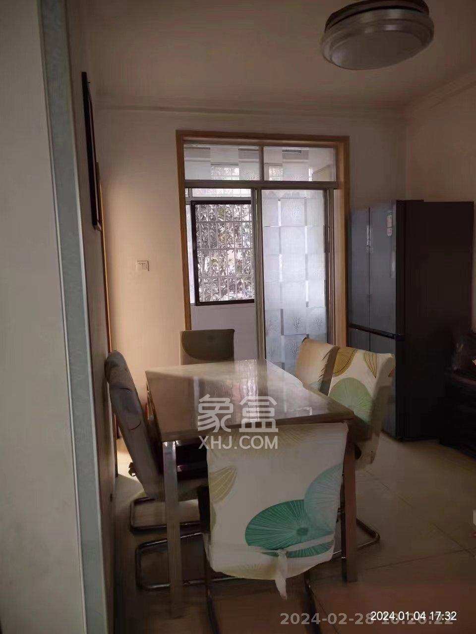 山水英伦  3室2厅2卫    2600.0元/月 山水英伦  3室2厅2卫    2600.0元/月室内图