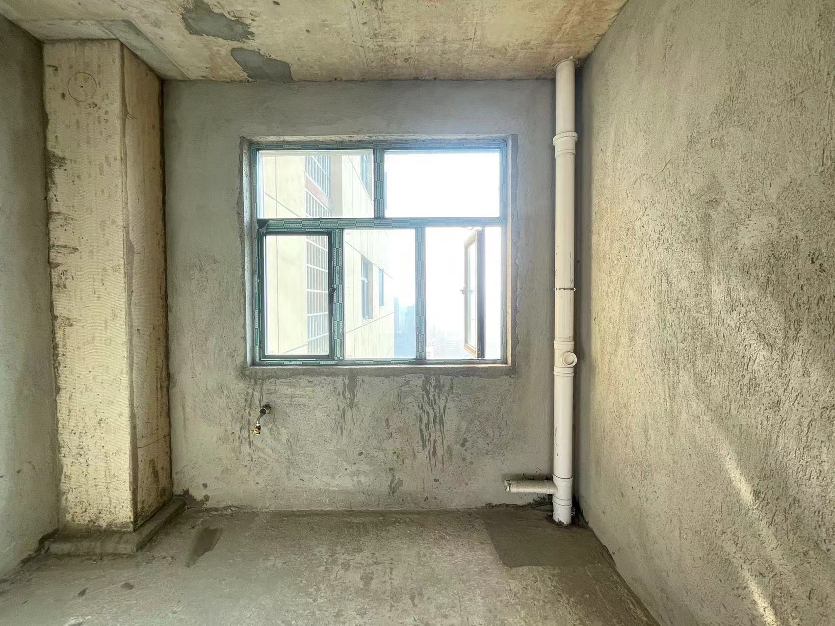 富厚名城  3室2厅2卫    75.0万