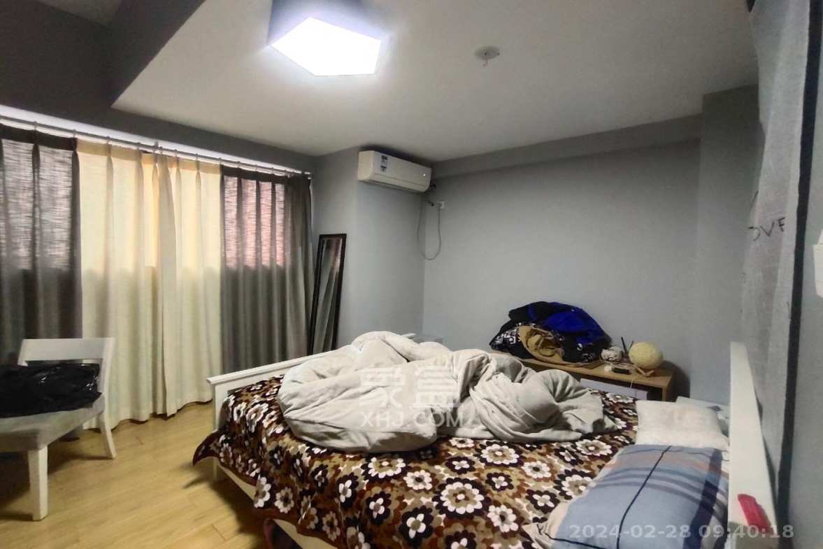 达美D6区  2室1厅1卫    2300.0元/月室内图