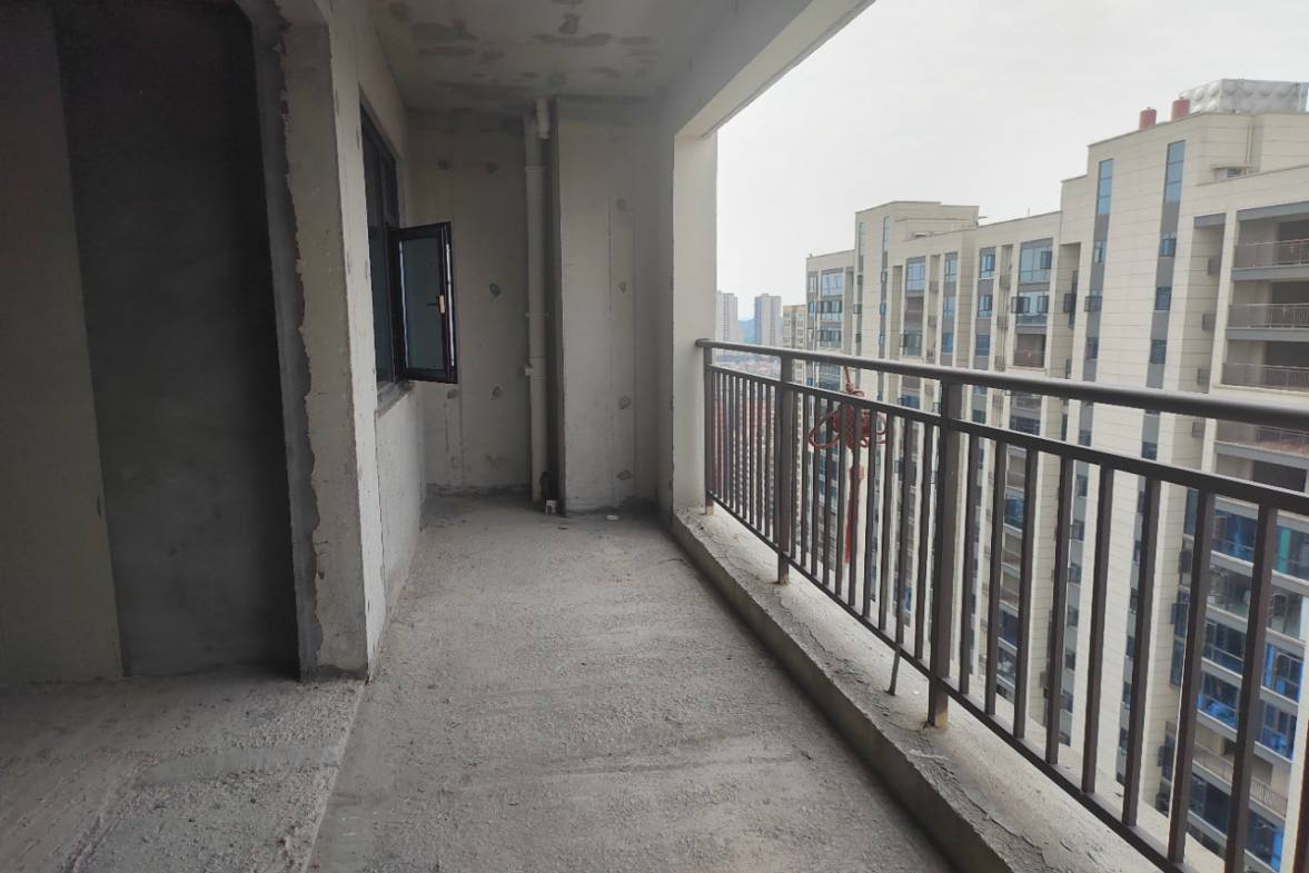 三一街区  0室0厅0卫    69.8万室内图1