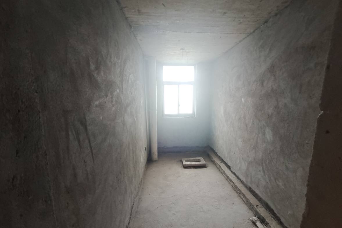 株山国际世家  4室2厅2卫    95.8万室内图