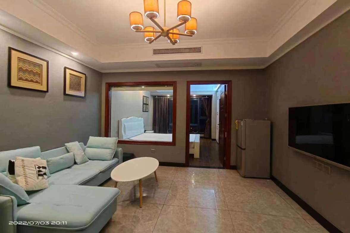 江岸公馆  1室1厅1卫    1700.0元/月室内图