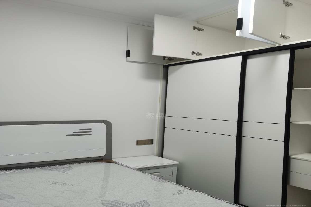 亿都随园 3室2厅2卫 1800.0元/月 亿都随园 3室2厅2卫 1800.0元/月室内图