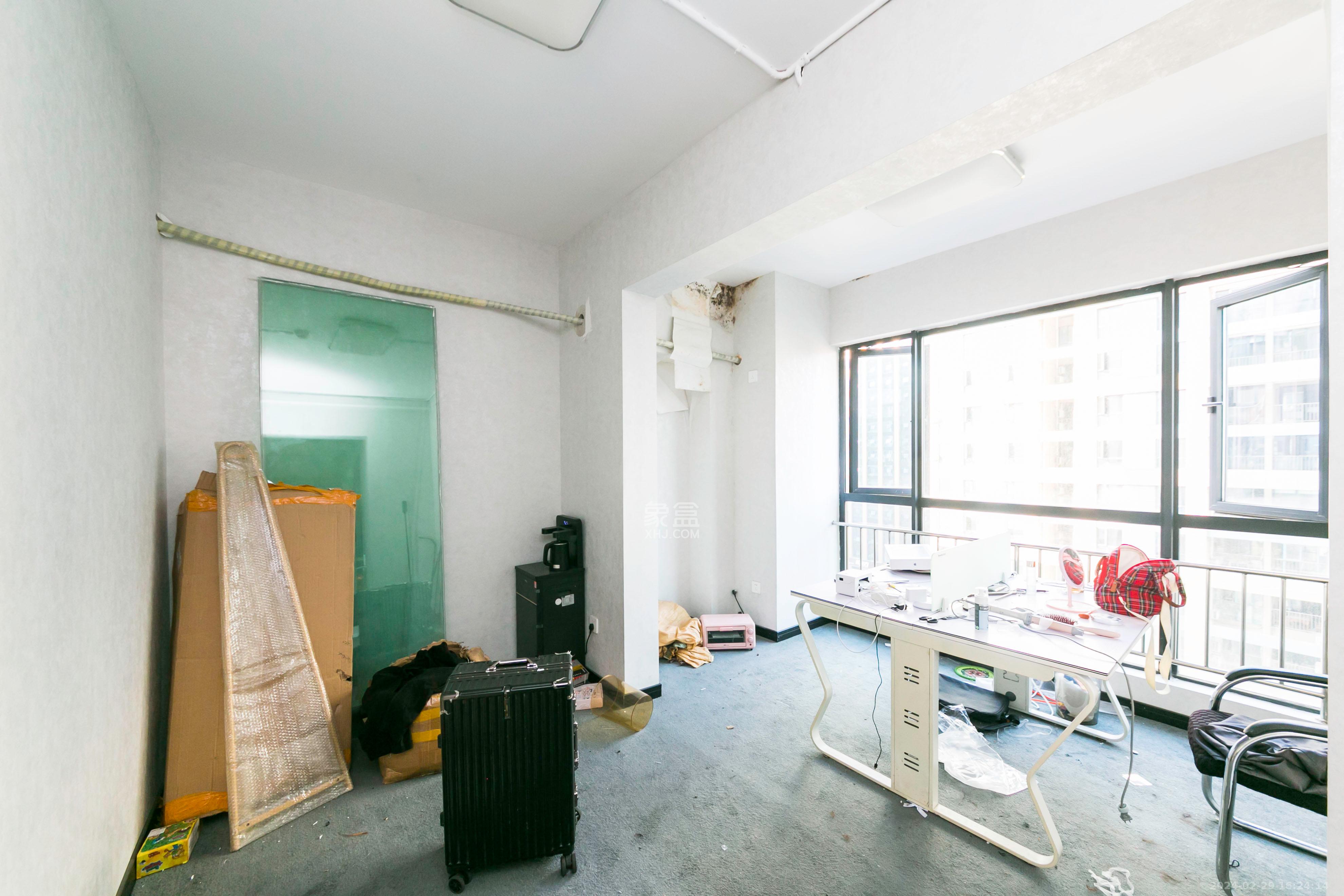 德思勤城市广场（宝格丽公寓）   260.0㎡      8800.0元/月室内图