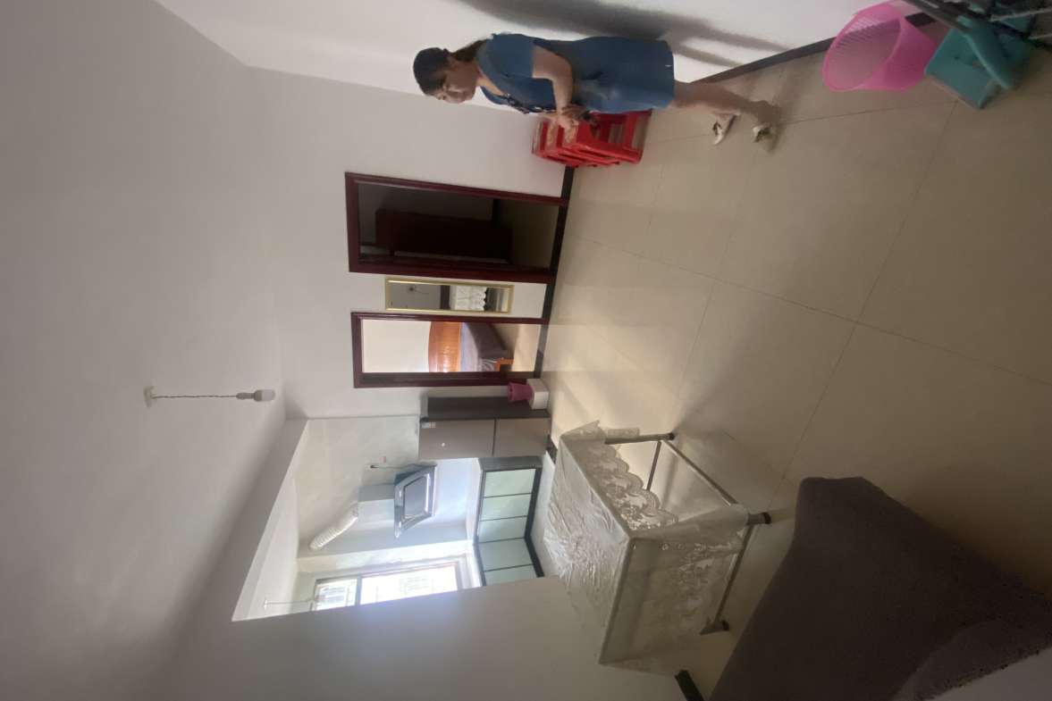 檀山湾小区  1室1厅1卫    500.0元/月室内图1