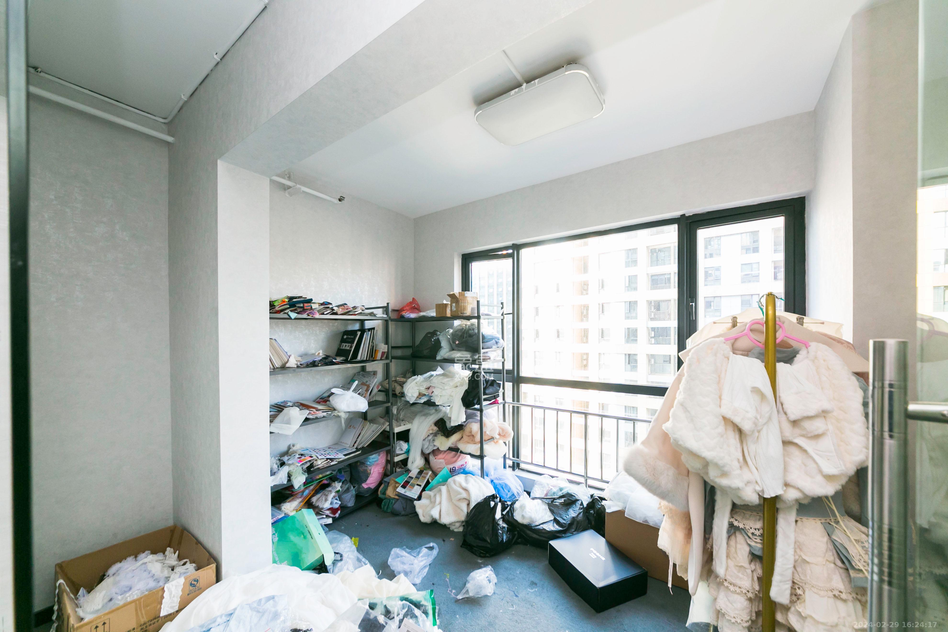 德思勤城市广场（宝格丽公寓）   260.0㎡      8800.0元/月室内图