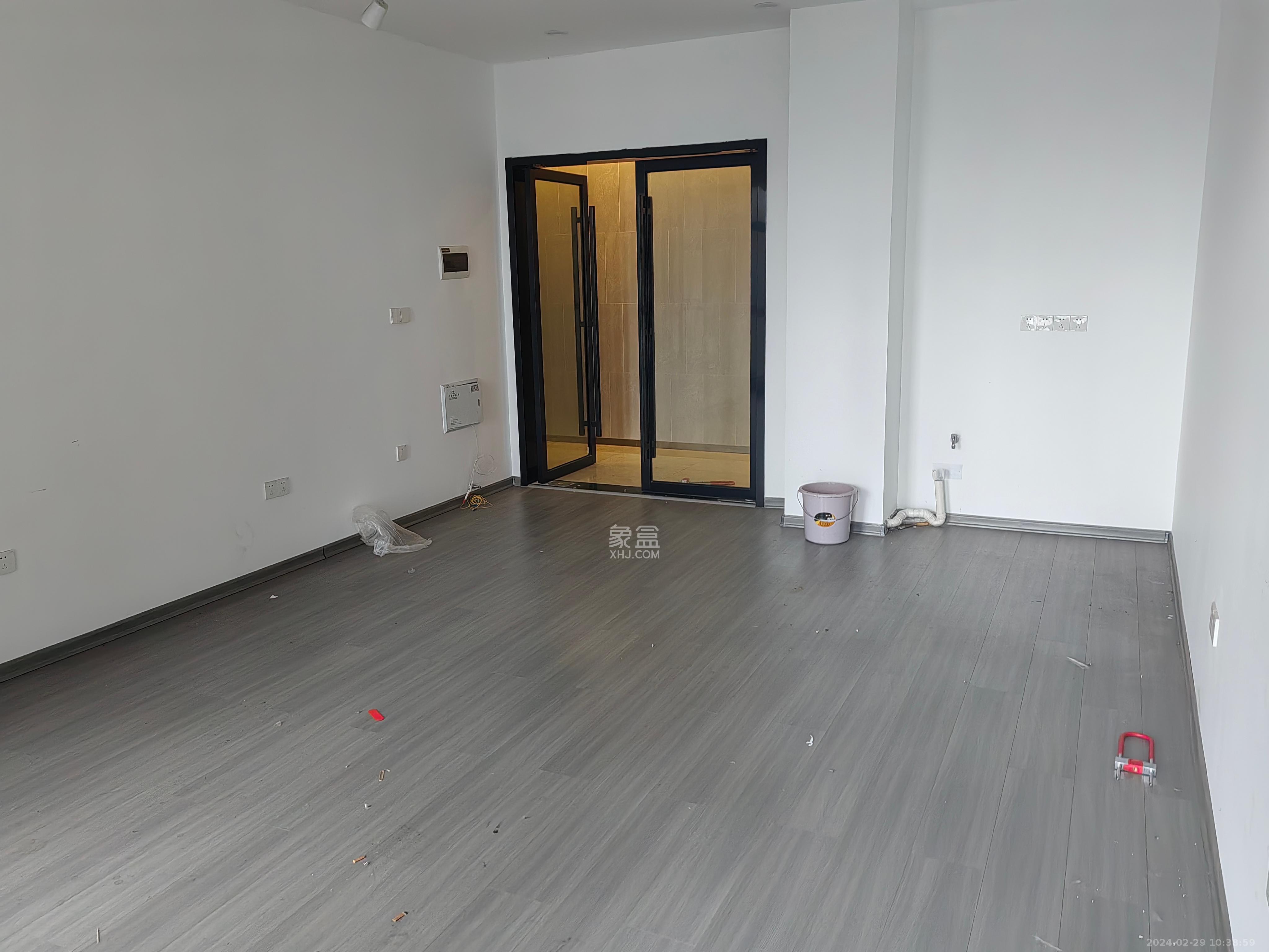 深业睿城   46.35㎡      1600.0元/月室内图