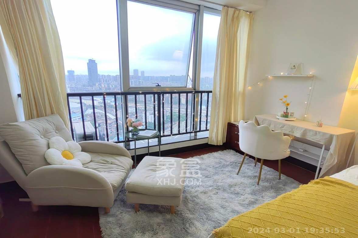 融圣国际 1室1厅1卫 1980.0元/月 融圣国际 1室1厅1卫 1980.0元/月室内图