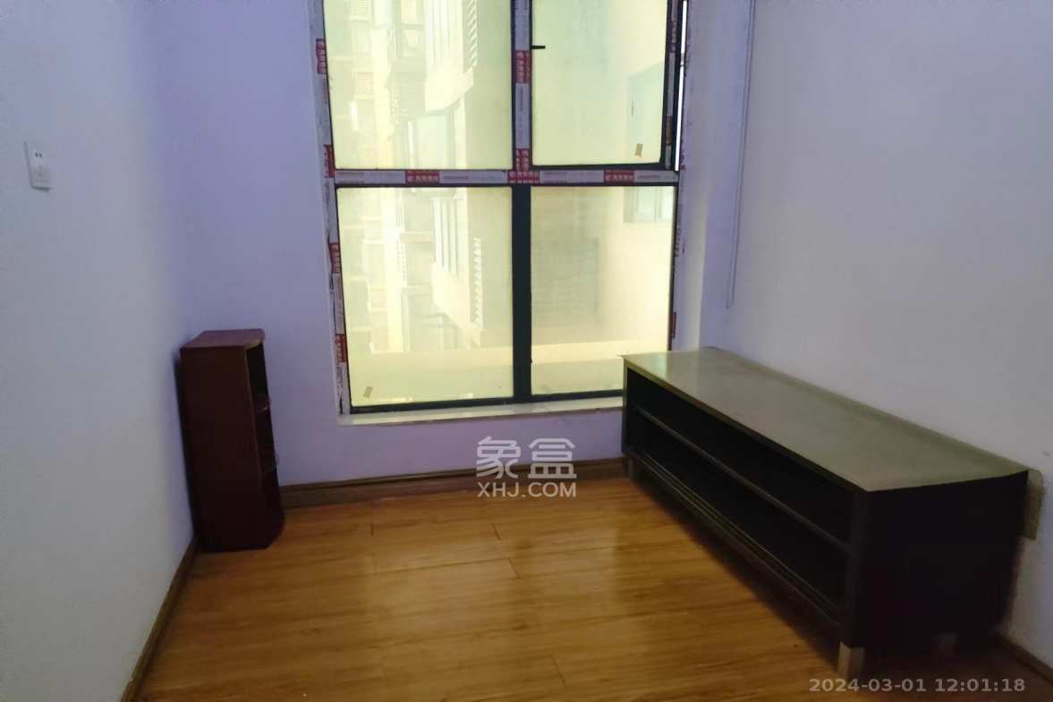 华悦城  3室2厅1卫    2300.0元/月室内图