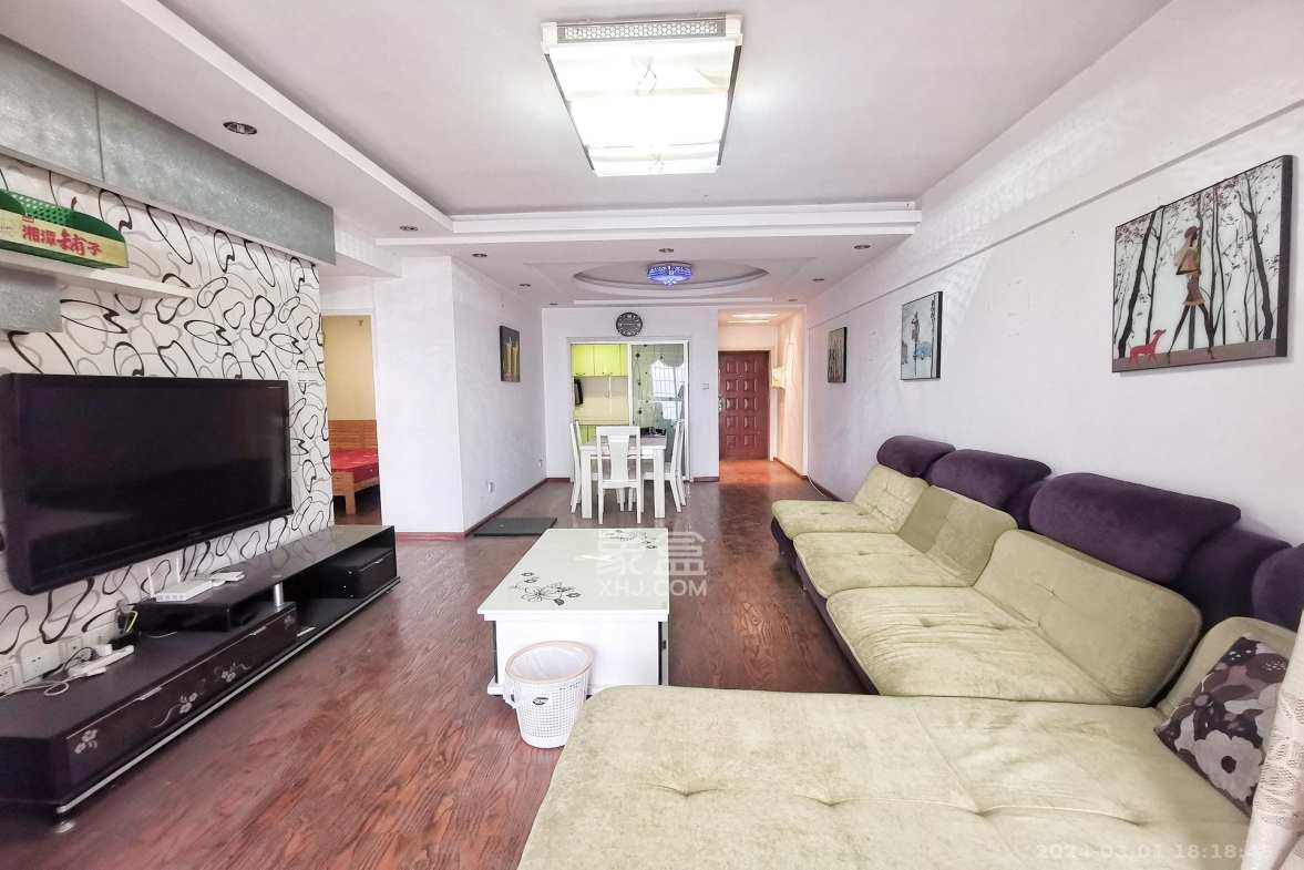 高林金三华邸 2室2厅1卫 1700.0元/月 高林金三华邸 2室2厅1卫 1700.0元/月室内图