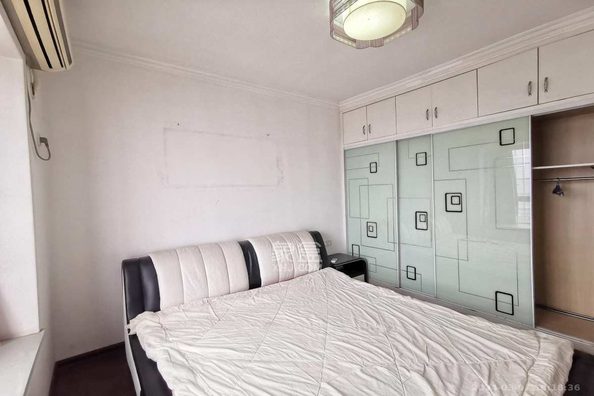 高林金三华邸 2室2厅1卫 1700.0元/月 高林金三华邸 2室2厅1卫 1700.0元/月室内图