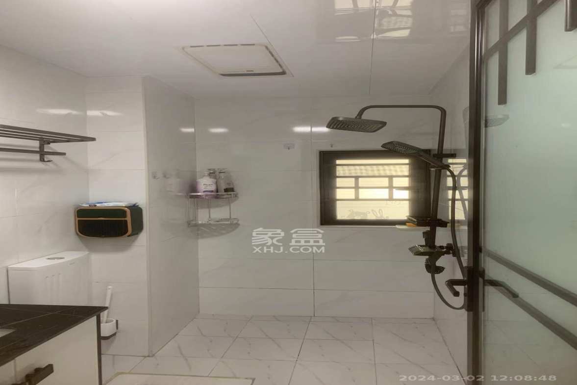 敏捷珑玥府 3室2厅1卫 2850.0元/月 敏捷珑玥府 3室2厅1卫 2850.0元/月室内图