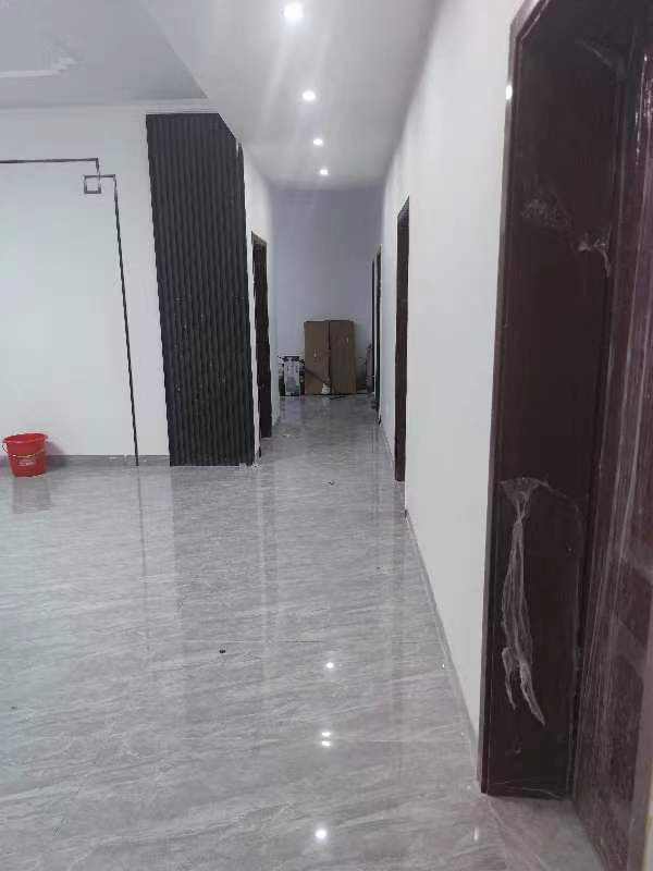 广电中心家属楼 4室2厅2卫 68.0万 广电中心家属楼 4室2厅2卫 68.0万客厅