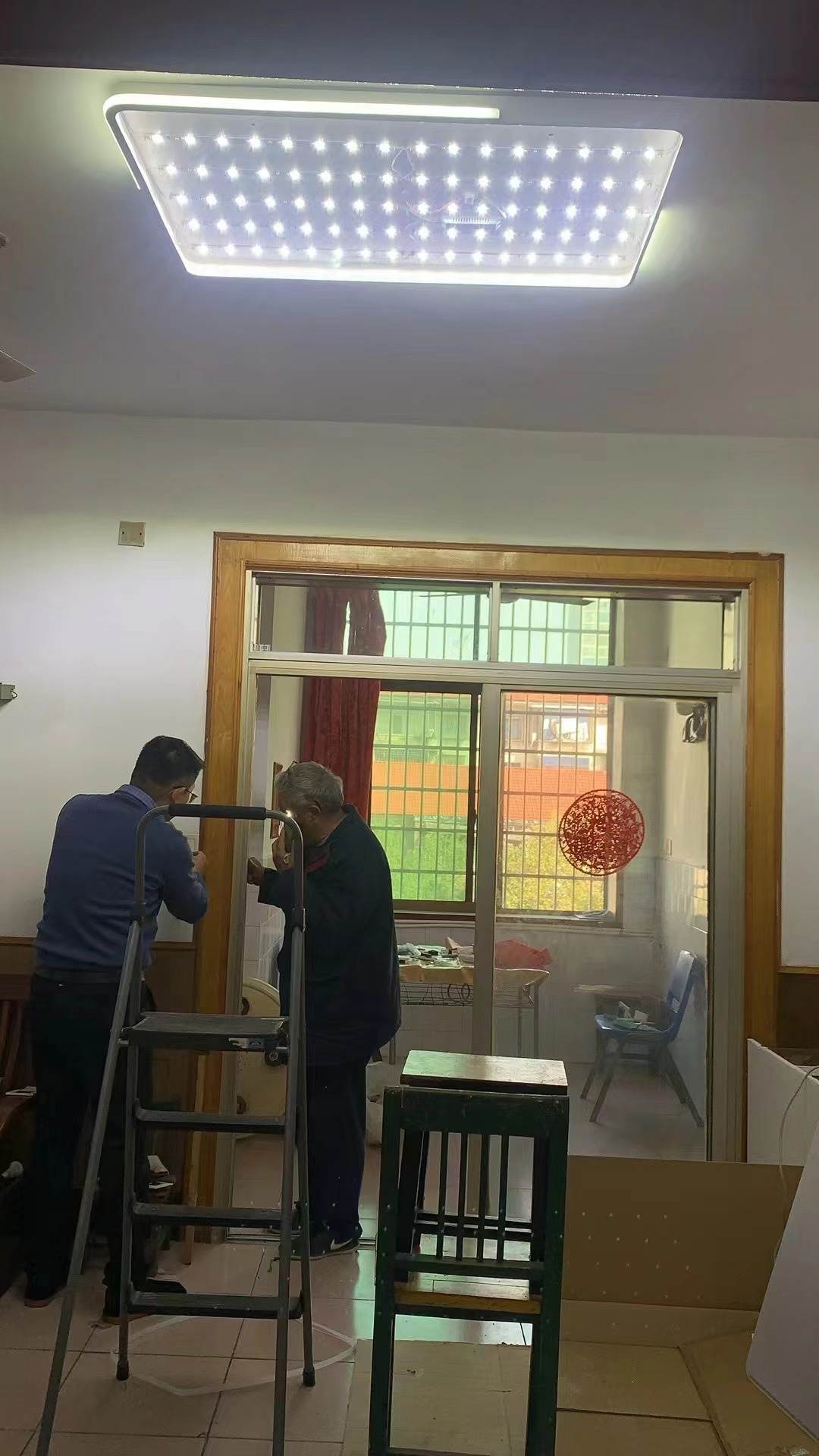 电力局家属楼 3室1厅1卫 1000.0元/月 电力局家属楼 3室1厅1卫 1000.0元/月室内图