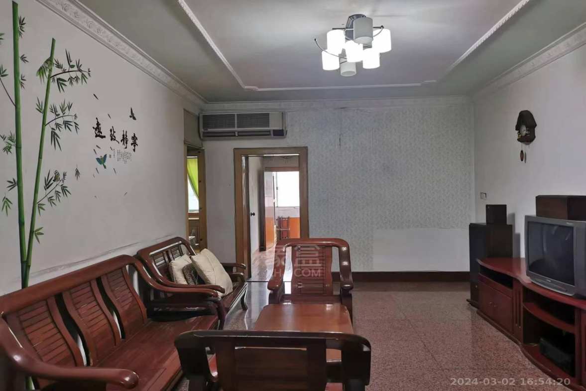 中国人民银行单位房  3室2厅1卫   1600.00元/月室内图1